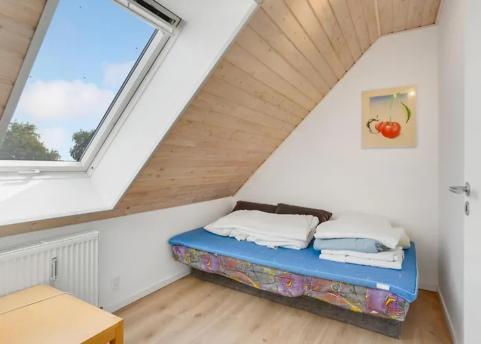 3 Bedroom Awesome In Sydals